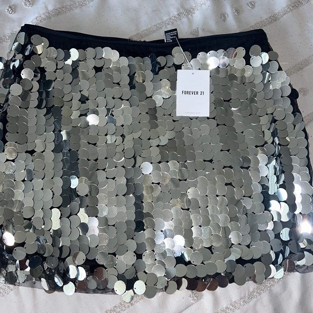 F21 Sequins Mini Skirt Size Large